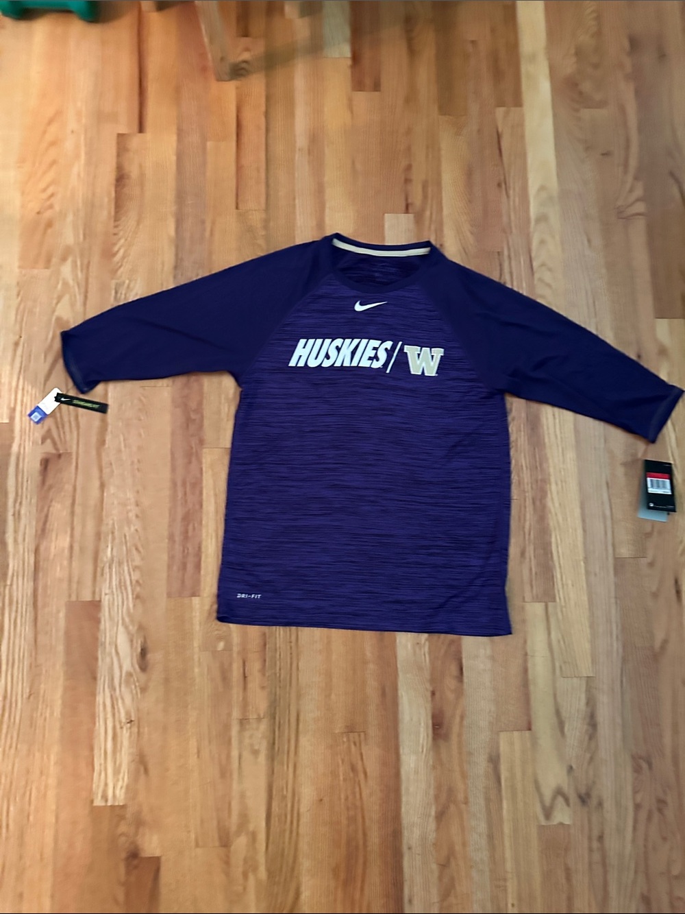 Nike Mens Large Washington Husky Purple Huskies W Dri-FIT Raglan Long Sleeve